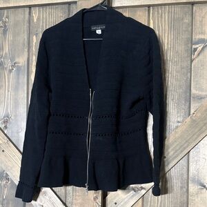 Simply Styled Black Ribbed Sweater